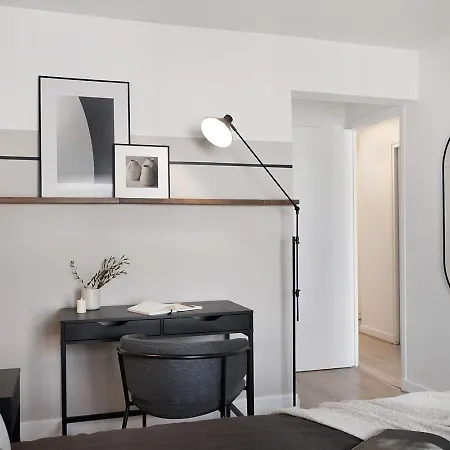 Nation - 2 Et Balcon A Charonne Paris